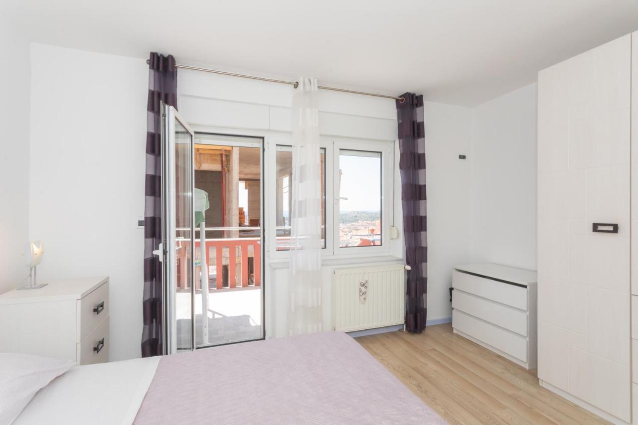 Center Apartment
